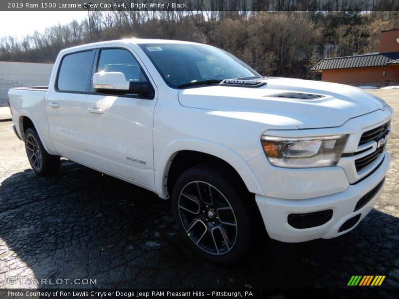 Bright White / Black 2019 Ram 1500 Laramie Crew Cab 4x4