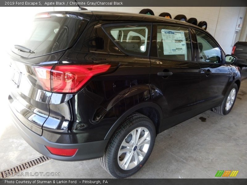 Agate Black / Chromite Gray/Charcoal Black 2019 Ford Escape S