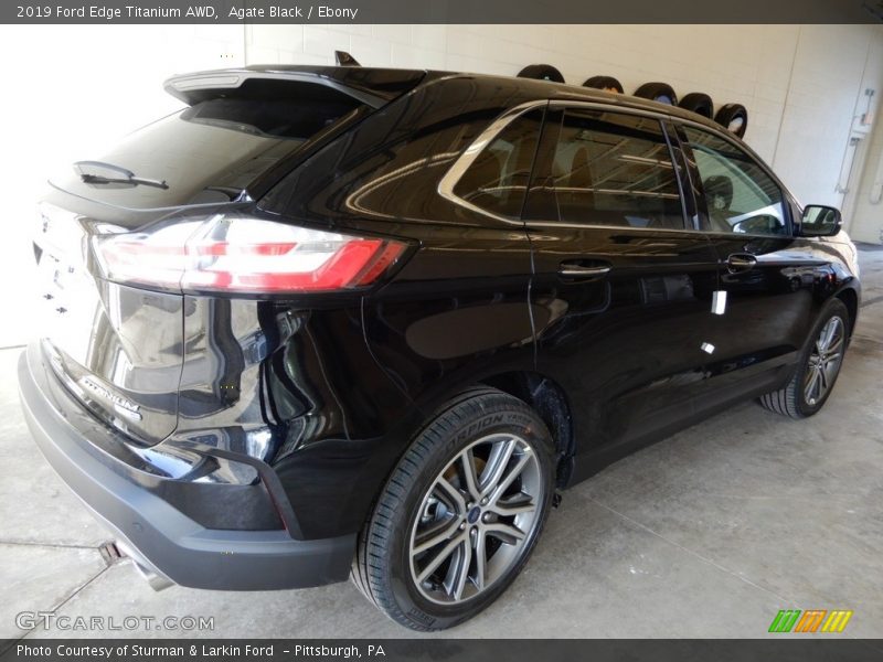 Agate Black / Ebony 2019 Ford Edge Titanium AWD
