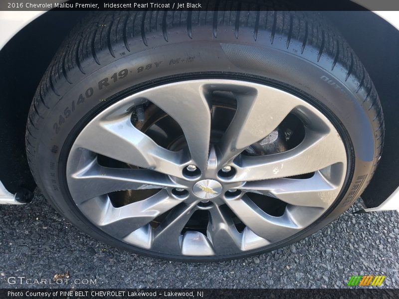 Iridescent Pearl Tricoat / Jet Black 2016 Chevrolet Malibu Premier