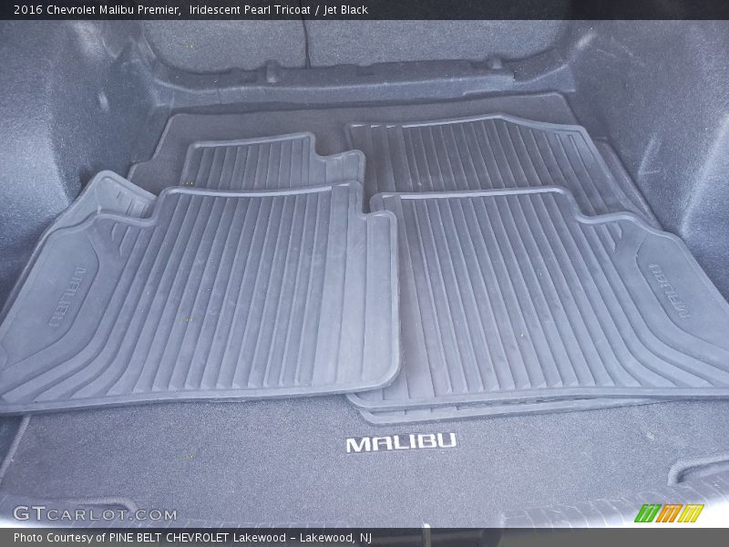 Iridescent Pearl Tricoat / Jet Black 2016 Chevrolet Malibu Premier
