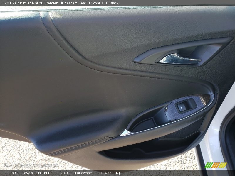 Iridescent Pearl Tricoat / Jet Black 2016 Chevrolet Malibu Premier