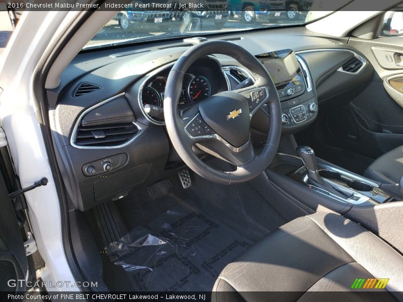 Iridescent Pearl Tricoat / Jet Black 2016 Chevrolet Malibu Premier