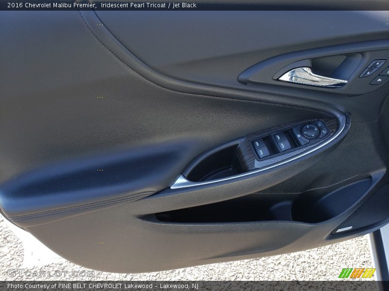 Iridescent Pearl Tricoat / Jet Black 2016 Chevrolet Malibu Premier