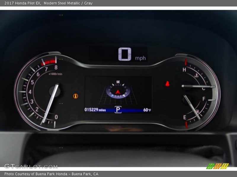 Modern Steel Metallic / Gray 2017 Honda Pilot EX