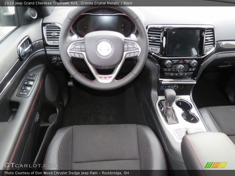 Dashboard of 2019 Grand Cherokee Trailhawk 4x4