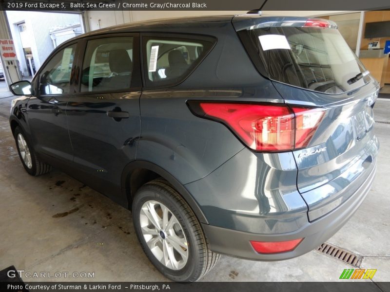 Baltic Sea Green / Chromite Gray/Charcoal Black 2019 Ford Escape S