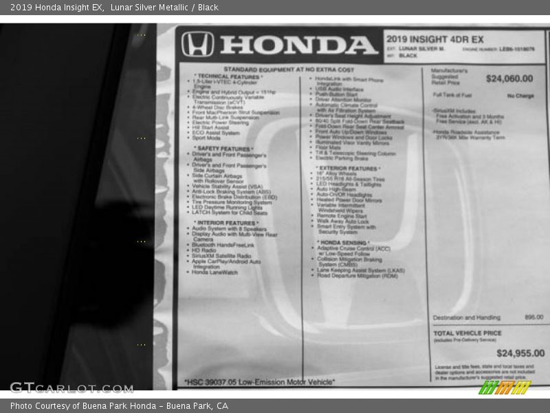 Lunar Silver Metallic / Black 2019 Honda Insight EX