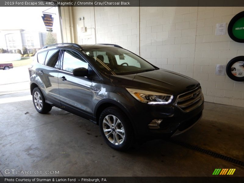 Magnetic / Chromite Gray/Charcoal Black 2019 Ford Escape SEL 4WD