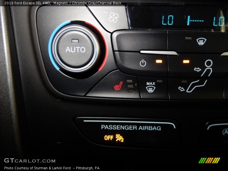 Magnetic / Chromite Gray/Charcoal Black 2019 Ford Escape SEL 4WD