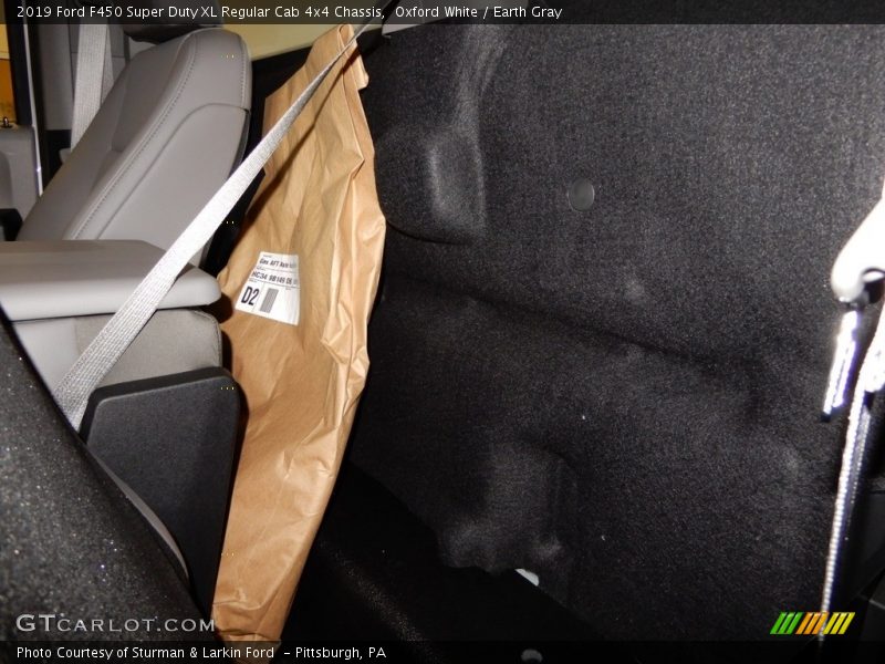 Oxford White / Earth Gray 2019 Ford F450 Super Duty XL Regular Cab 4x4 Chassis