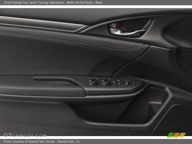 White Orchid Pearl / Black 2019 Honda Civic Sport Touring Hatchback