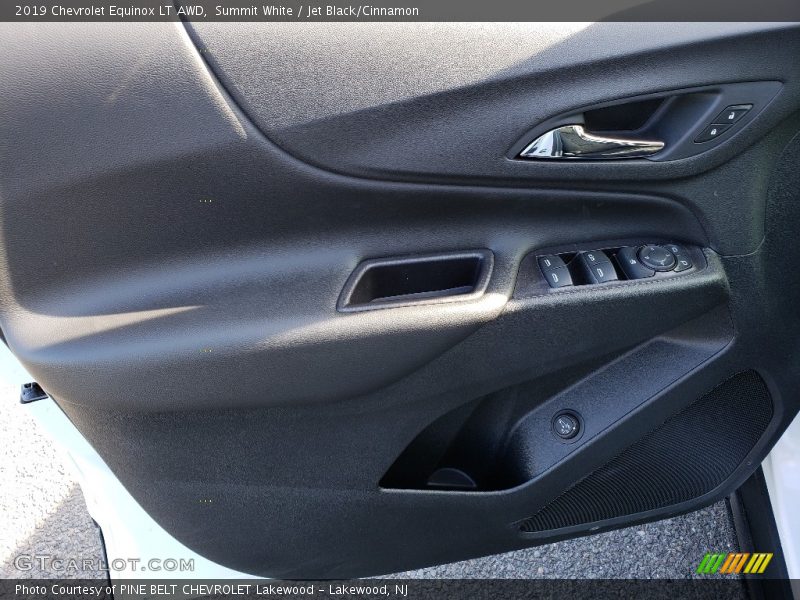 Summit White / Jet Black/Cinnamon 2019 Chevrolet Equinox LT AWD