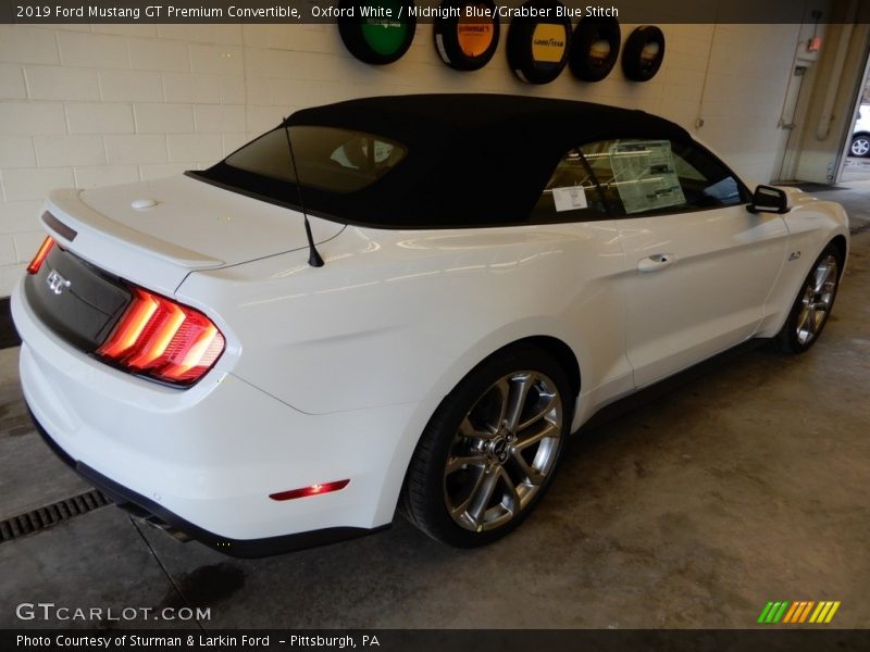 Oxford White / Midnight Blue/Grabber Blue Stitch 2019 Ford Mustang GT Premium Convertible
