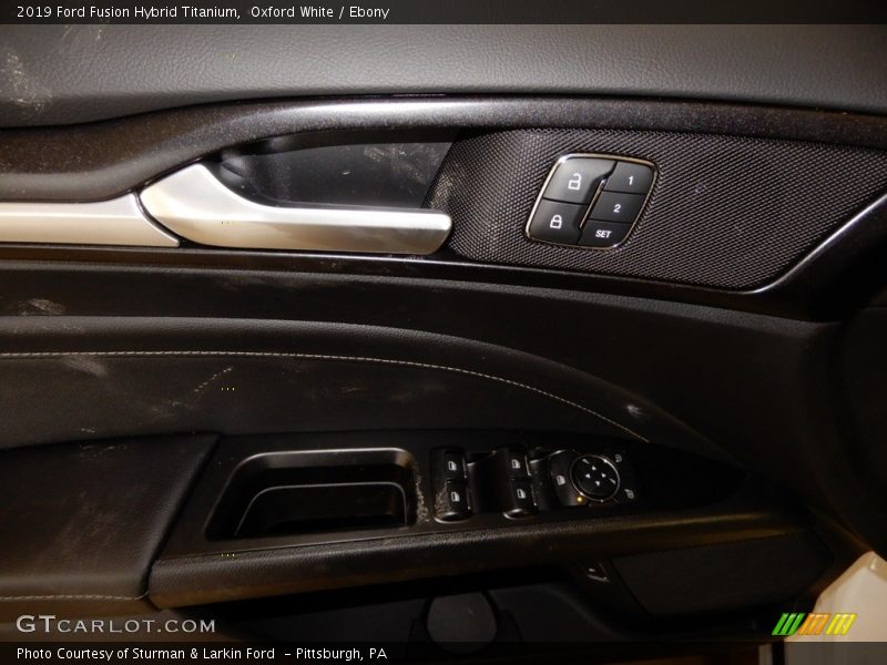 Oxford White / Ebony 2019 Ford Fusion Hybrid Titanium