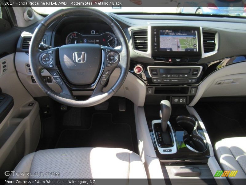 Modern Steel Metallic / Black 2017 Honda Ridgeline RTL-E AWD