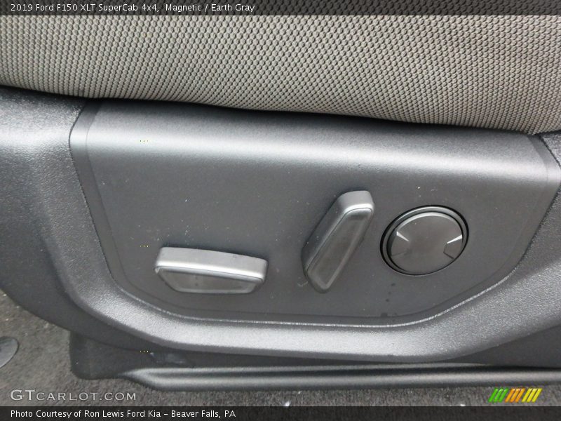 Magnetic / Earth Gray 2019 Ford F150 XLT SuperCab 4x4