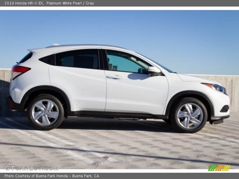 Platinum White Pearl / Gray 2019 Honda HR-V EX