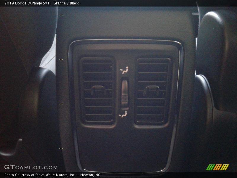 Granite / Black 2019 Dodge Durango SXT