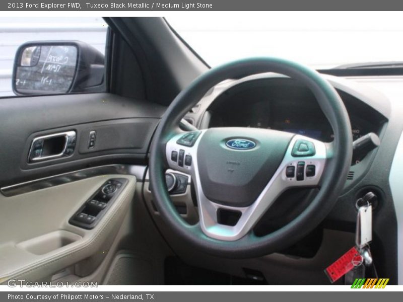Tuxedo Black Metallic / Medium Light Stone 2013 Ford Explorer FWD