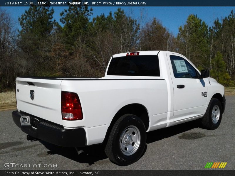 Bright White / Black/Diesel Gray 2019 Ram 1500 Classic Tradesman Regular Cab