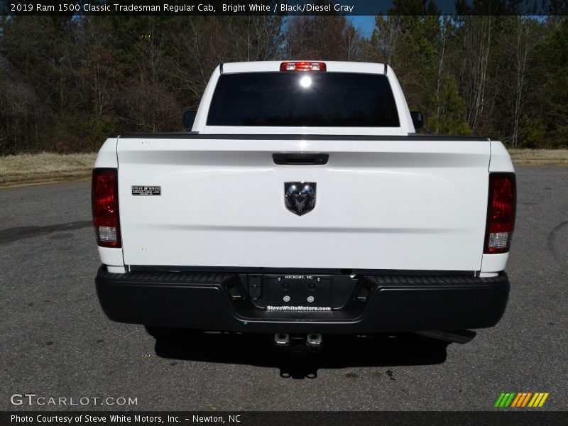 Bright White / Black/Diesel Gray 2019 Ram 1500 Classic Tradesman Regular Cab