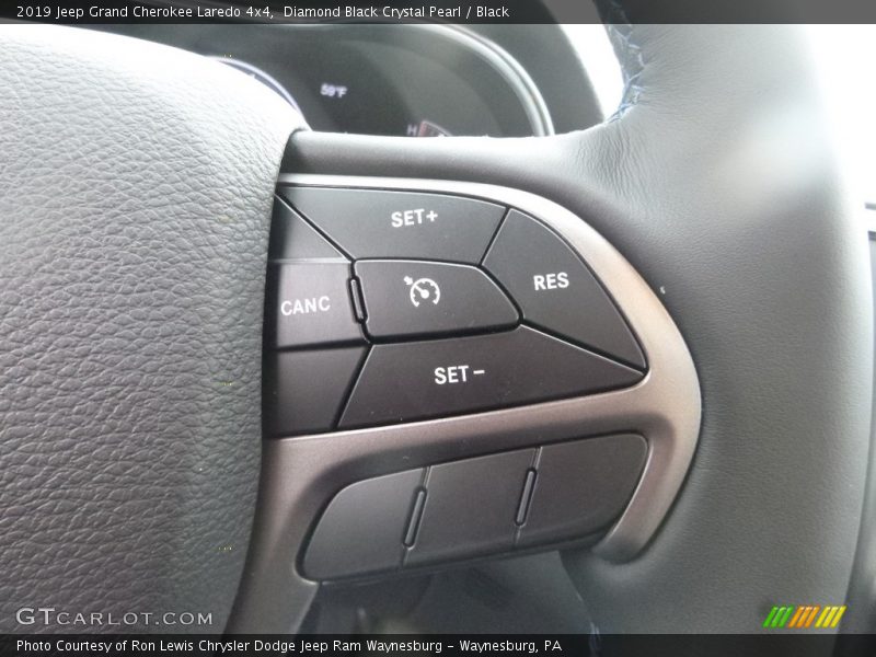 Diamond Black Crystal Pearl / Black 2019 Jeep Grand Cherokee Laredo 4x4