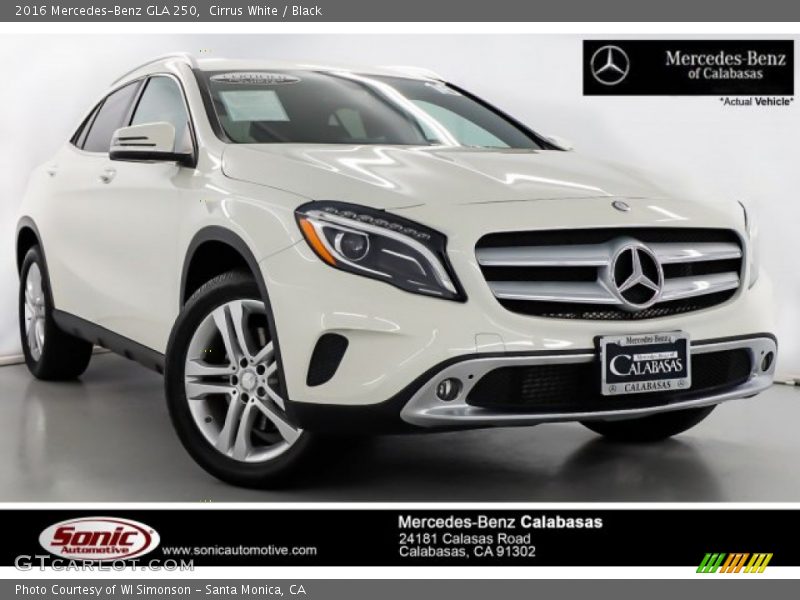 Cirrus White / Black 2016 Mercedes-Benz GLA 250
