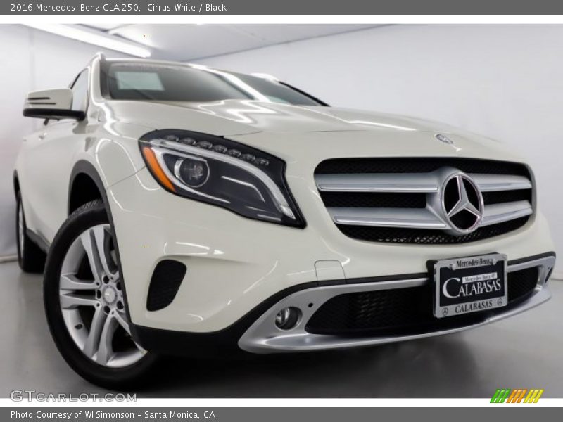 Cirrus White / Black 2016 Mercedes-Benz GLA 250