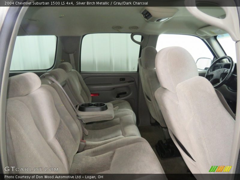 Silver Birch Metallic / Gray/Dark Charcoal 2004 Chevrolet Suburban 1500 LS 4x4