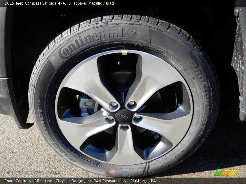 Billet Silver Metallic / Black 2019 Jeep Compass Latitude 4x4