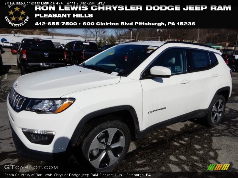 White / Black/Ski Gray 2019 Jeep Compass Latitude 4x4