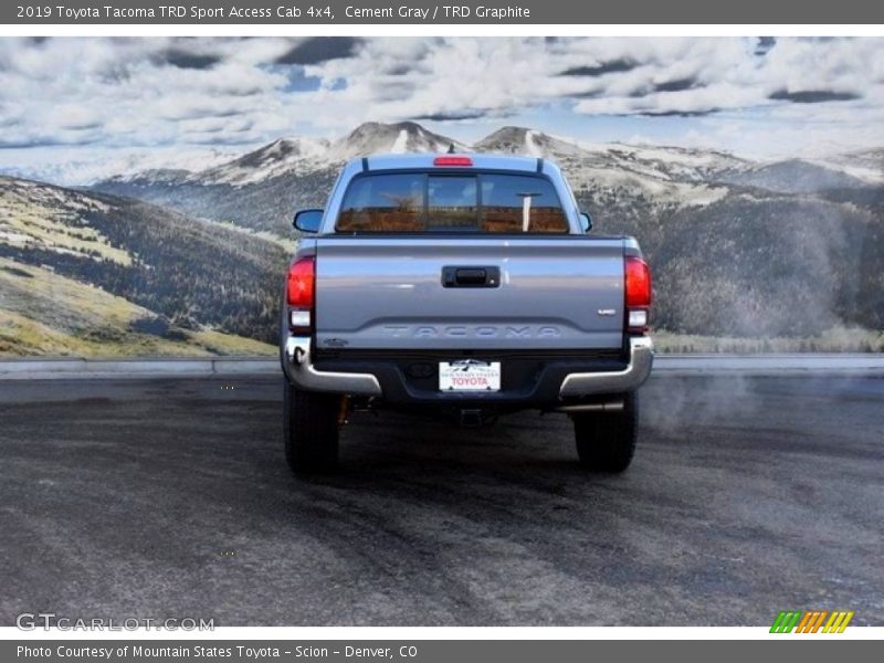 Cement Gray / TRD Graphite 2019 Toyota Tacoma TRD Sport Access Cab 4x4