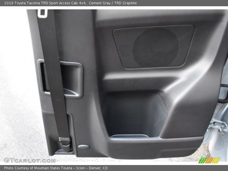 Cement Gray / TRD Graphite 2019 Toyota Tacoma TRD Sport Access Cab 4x4