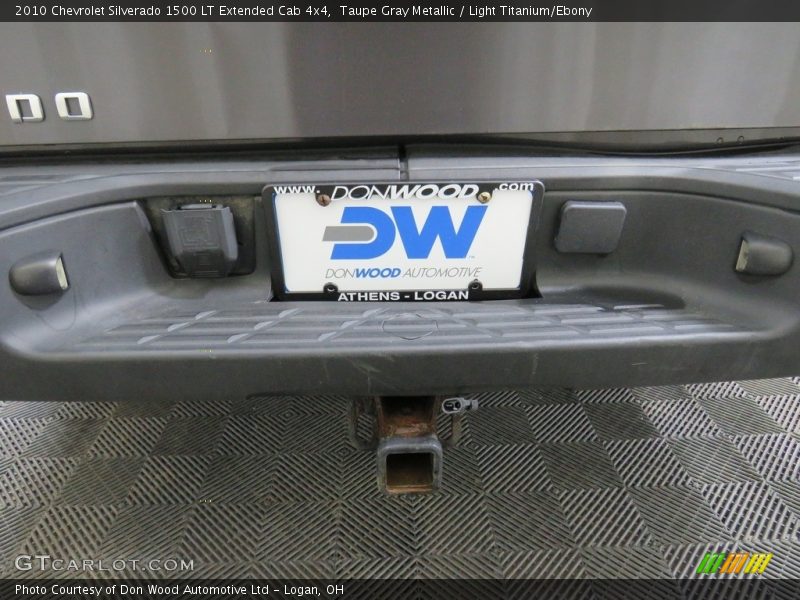 Taupe Gray Metallic / Light Titanium/Ebony 2010 Chevrolet Silverado 1500 LT Extended Cab 4x4