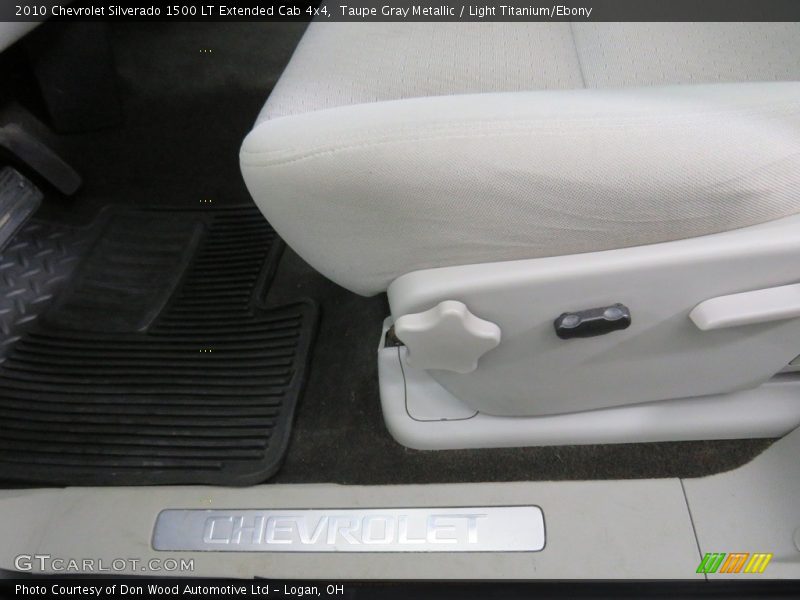 Taupe Gray Metallic / Light Titanium/Ebony 2010 Chevrolet Silverado 1500 LT Extended Cab 4x4