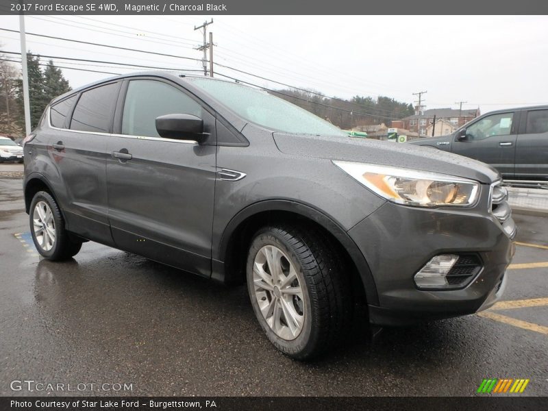 Magnetic / Charcoal Black 2017 Ford Escape SE 4WD