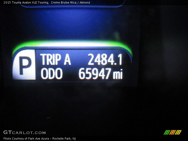 Creme Brulee Mica / Almond 2015 Toyota Avalon XLE Touring