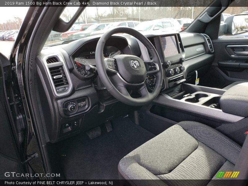 Diamond Black Crystal Pearl / Black 2019 Ram 1500 Big Horn Black Crew Cab 4x4
