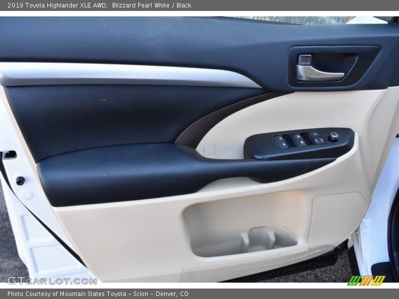 Blizzard Pearl White / Black 2019 Toyota Highlander XLE AWD