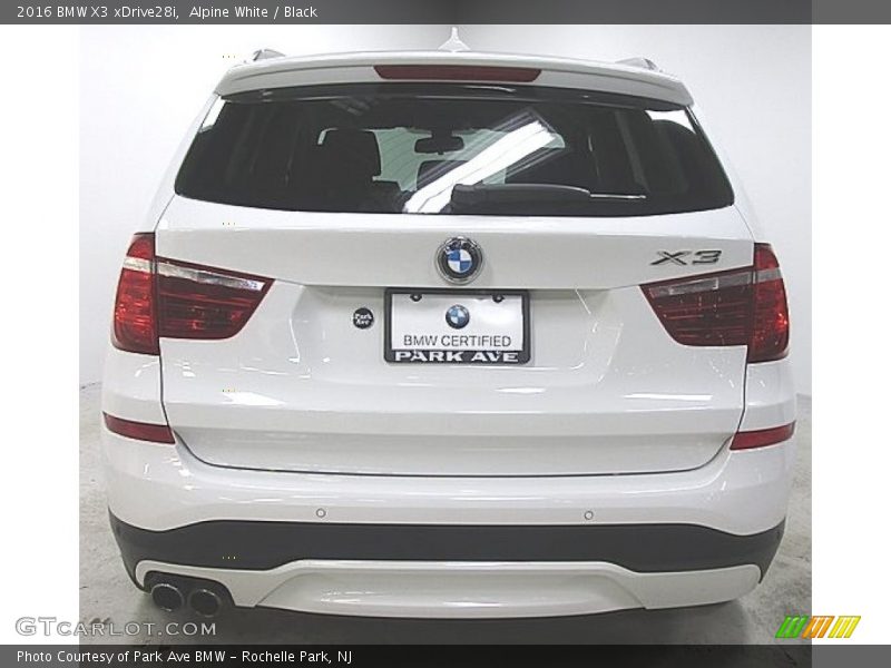 Alpine White / Black 2016 BMW X3 xDrive28i