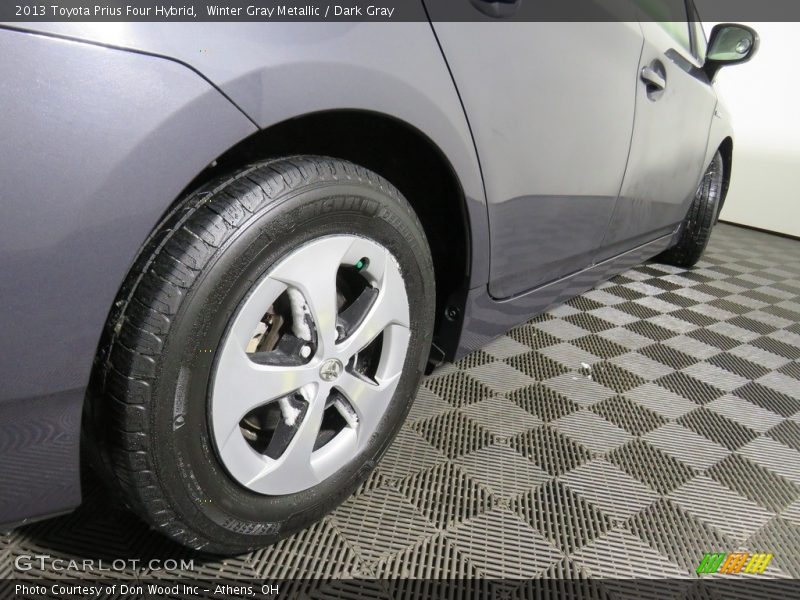 Winter Gray Metallic / Dark Gray 2013 Toyota Prius Four Hybrid