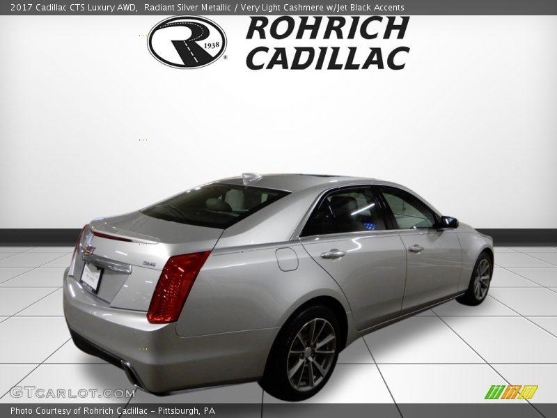 Radiant Silver Metallic / Very Light Cashmere w/Jet Black Accents 2017 Cadillac CTS Luxury AWD