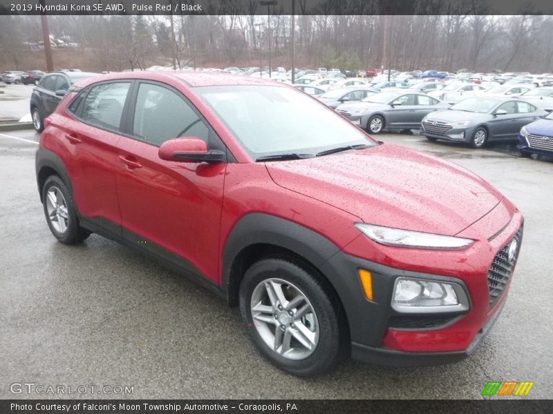 Front 3/4 View of 2019 Kona SE AWD