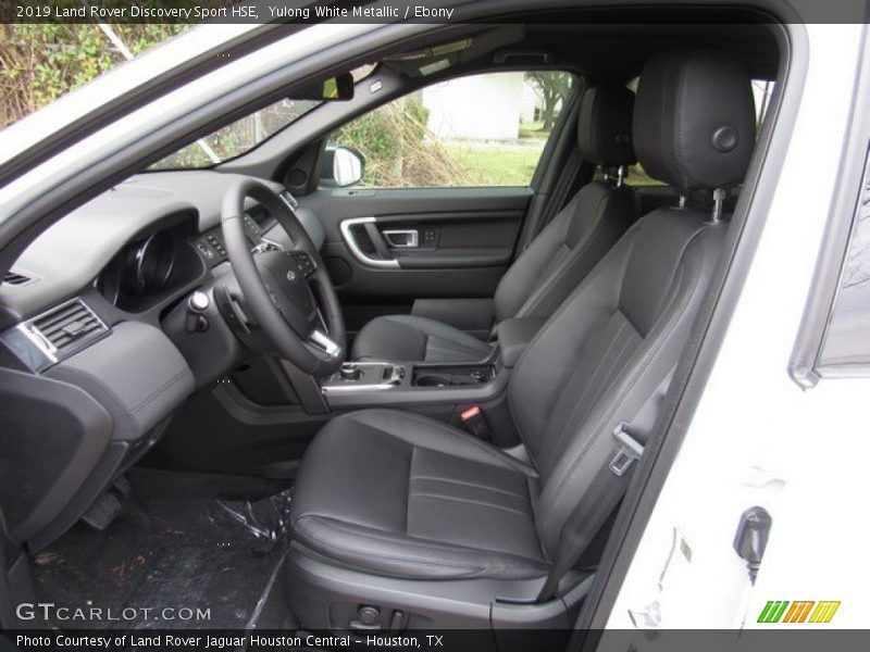 Front Seat of 2019 Discovery Sport HSE