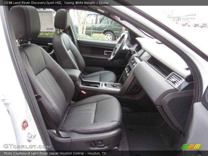 Front Seat of 2019 Discovery Sport HSE