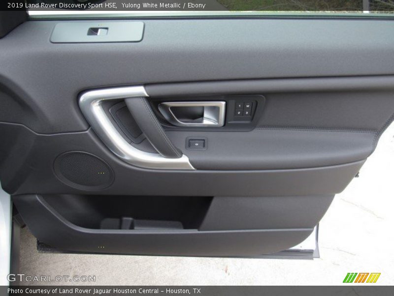 Door Panel of 2019 Discovery Sport HSE