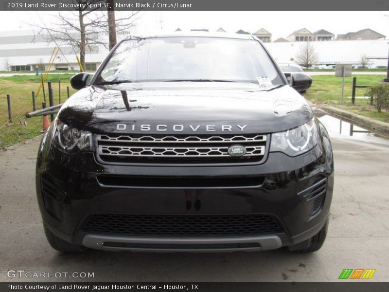 Narvik Black / Cirrus/Lunar 2019 Land Rover Discovery Sport SE