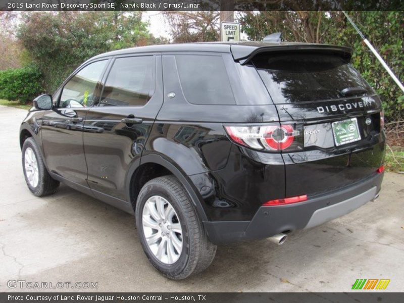 Narvik Black / Cirrus/Lunar 2019 Land Rover Discovery Sport SE