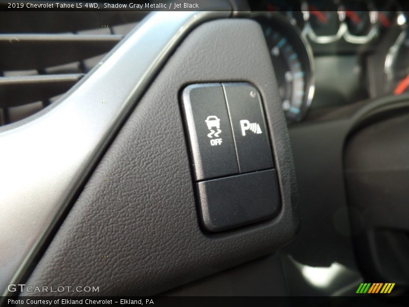 Shadow Gray Metallic / Jet Black 2019 Chevrolet Tahoe LS 4WD